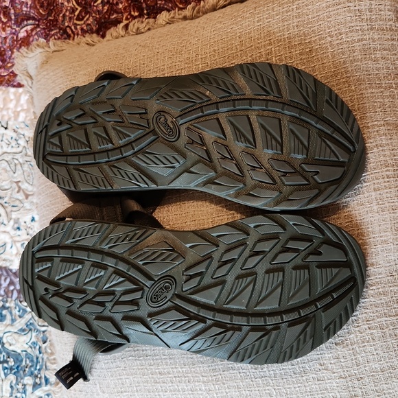 Chakos - Picture 2 of 3